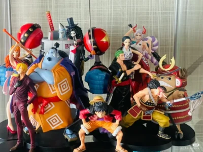 Alternative view of One Piece Ichiban Kuji Wt100 Memorial Vol.100 Anniversary Model Toy