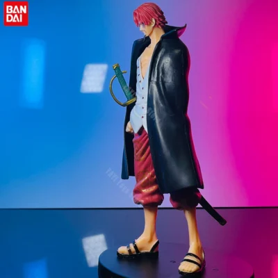 Alternative view of New 18cm One Piece Red Hair Shanks Figure
